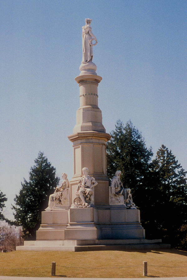 Gettysburg Monument Photograph by Mark Dodd