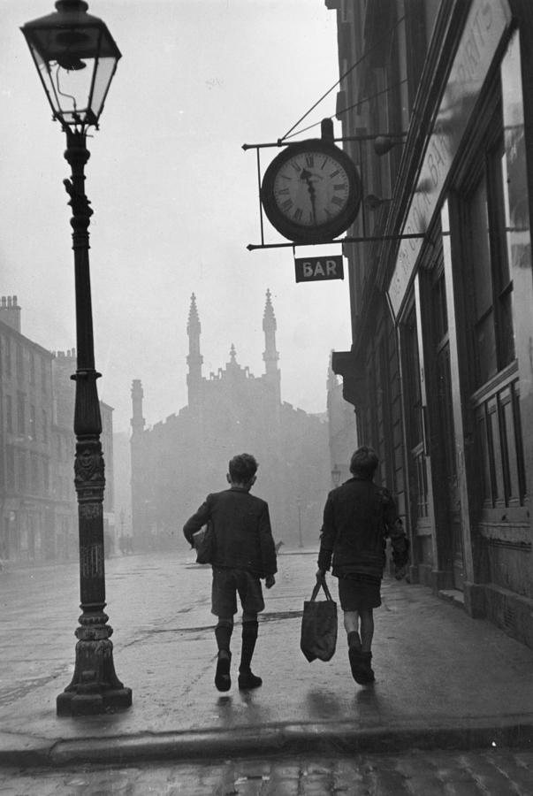 Glasgow Boys Photograph by Bert Hardy