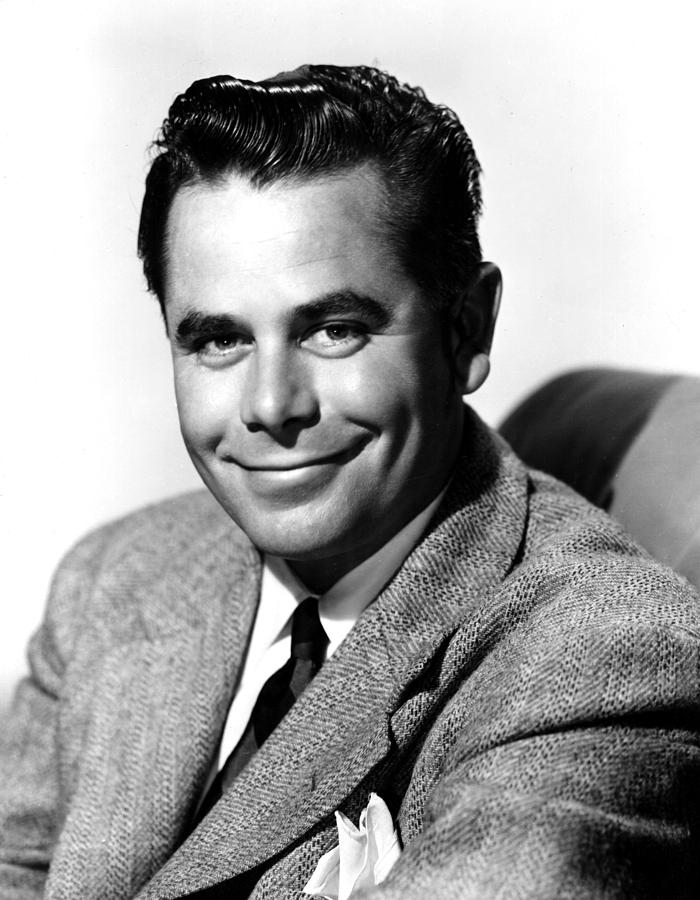 Glenn Ford, Mgm, 1954 Photograph by Everett - Fine Art America