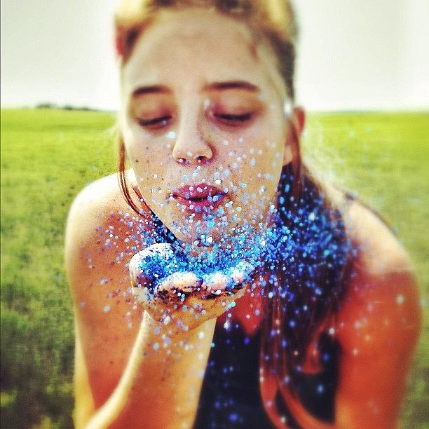 Summer Photograph - #glitter #sparkle #photoshoot by Emily Nielsen