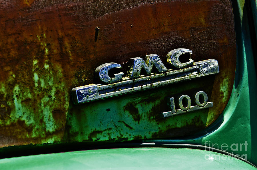 Gmc 100 Photograph by JT Lewis
