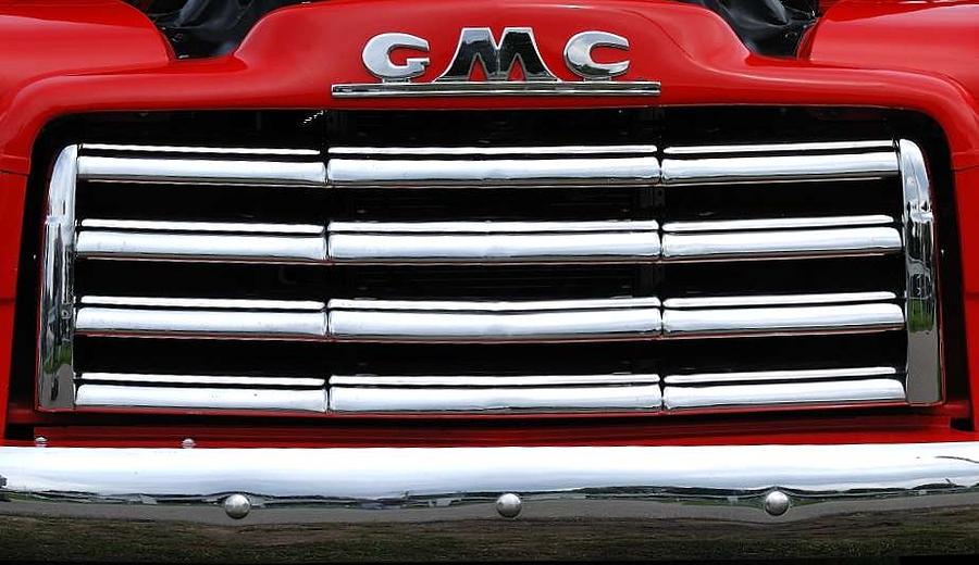 Gmc Photograph - GMC front end by David Campione