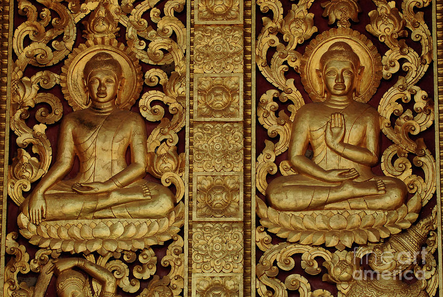 Buddha Photograph - Golden Buddhas by Bob Christopher