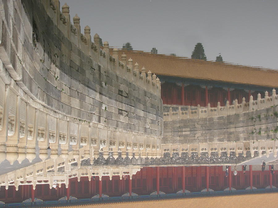 Golden Rive At Forbidden City Photograph by Alfred Ng