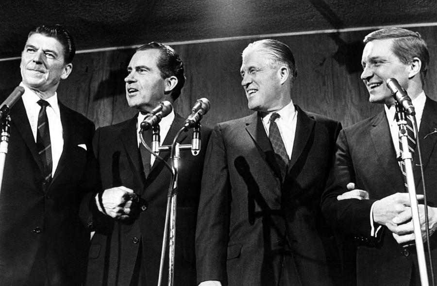 Candid Photograph - Governor Ronald Reagan, Richard Nixon by Everett