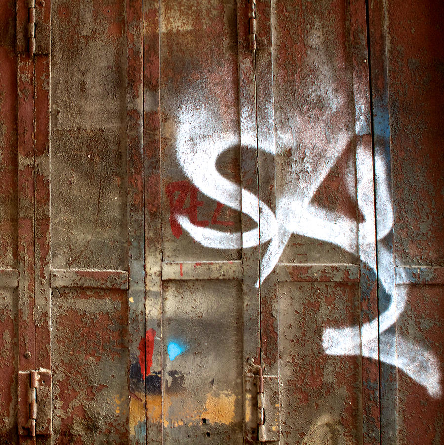 Graffiti On A Rusty Door Photograph By Ferry Ten Brink - Fine Art America