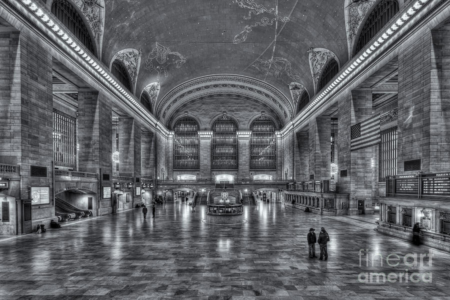 Grand Central Terminal VI Photograph by Clarence Holmes