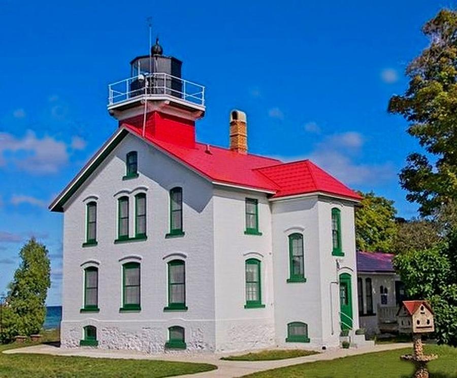 Grand Traverse Lighthouse Photograph by Ted Lepczynski | Fine Art America