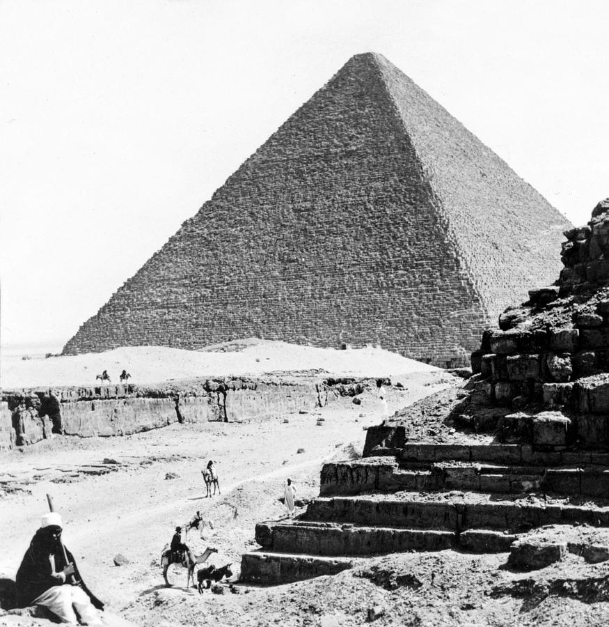 Great Pyramid of Giza - Egypt - c 1926 Photograph by International  Images