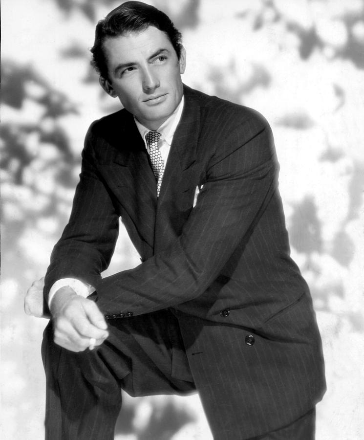 Gregory Peck, 1946 Photograph by Everett