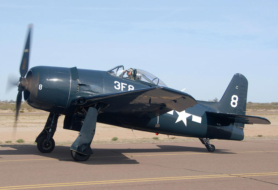 Grumman F8f-1 Bearcat Nl9g Casa Grande Airport Arizona March 5 2011 by ...