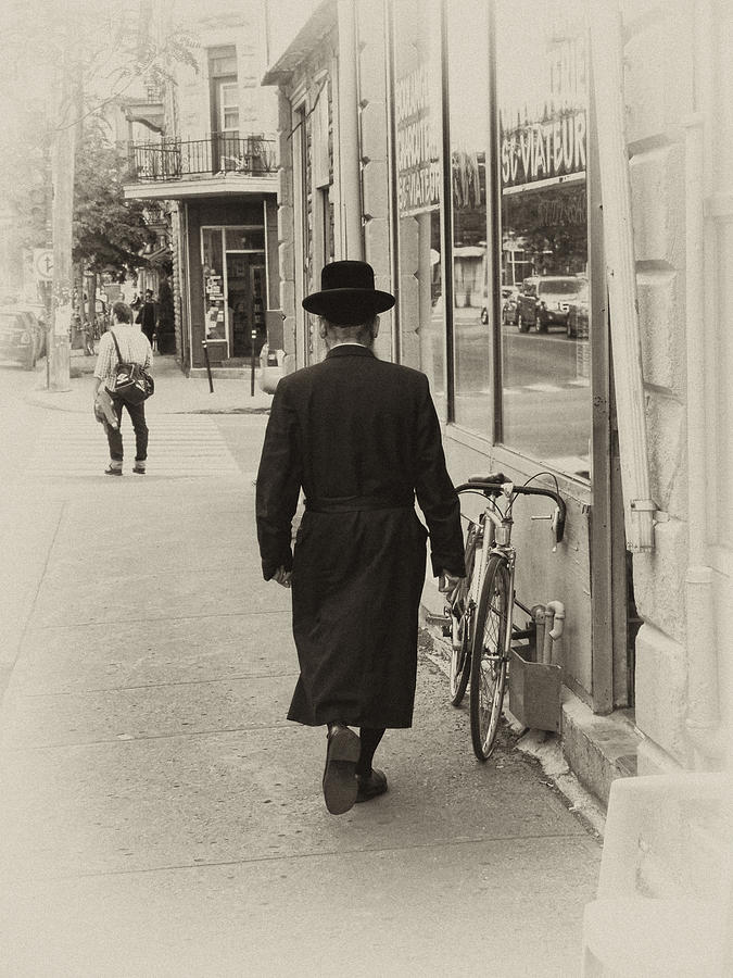 Hasidic Jew Photograph by Robert Knight