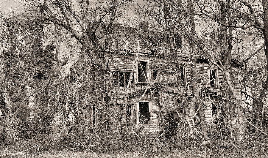 Black And White Photograph - Haunting in DelMarVa by JC Findley