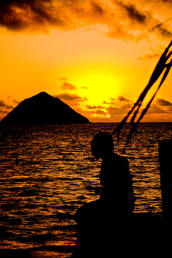 Hawaiian Sunset Photograph by Mickey Clausen