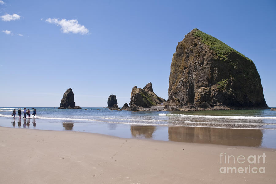 HAYSTACK ROCK SEASCAPE Canon Beach Oregon USA Photograph by Sherry  Curry