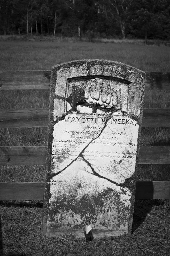 Brick Photograph - Headstone of Lafayette Meeks by Teresa Mucha