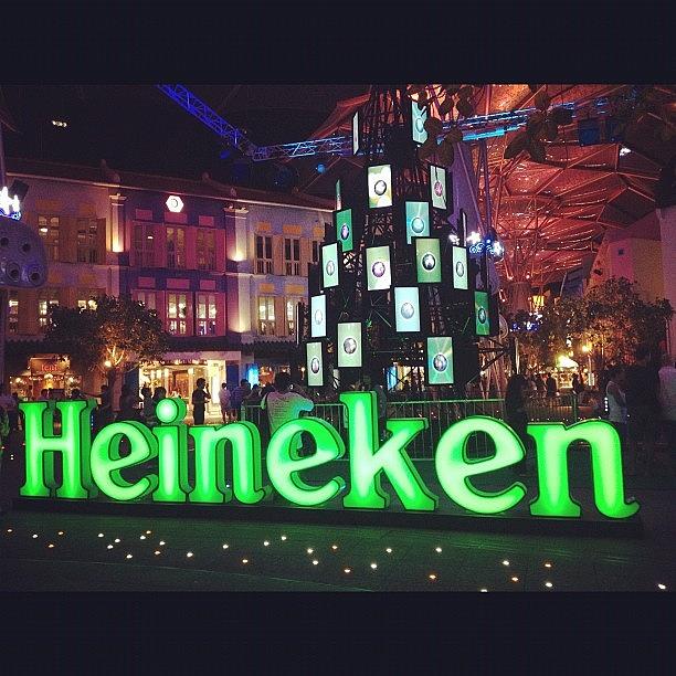 Beer Photograph - Heineken Tree In Singapore by Shay Narsey