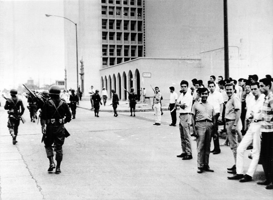 Hermosillo, Mexico Mexican Army Photograph by Everett | Fine Art America