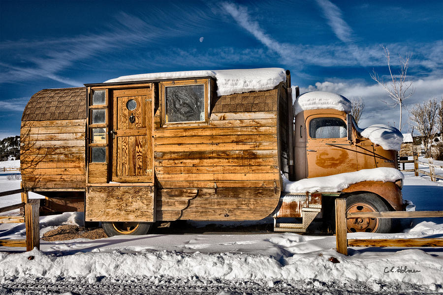 Home On Wheels Photograph by Christopher Holmes