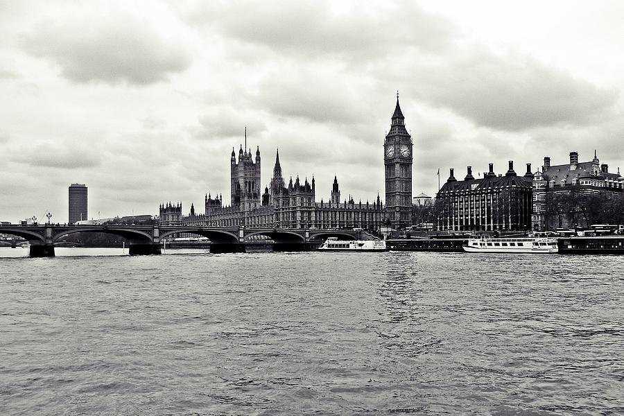 London Photograph - Houses of Parliament by Sharon Lisa Clarke