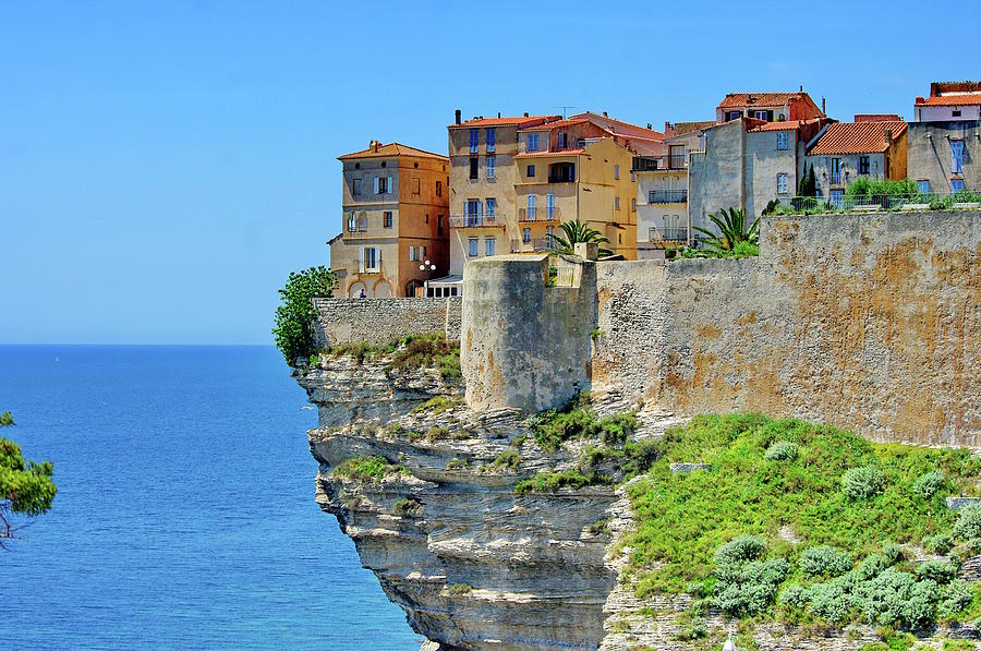 houses on top of cliff pascal poggi