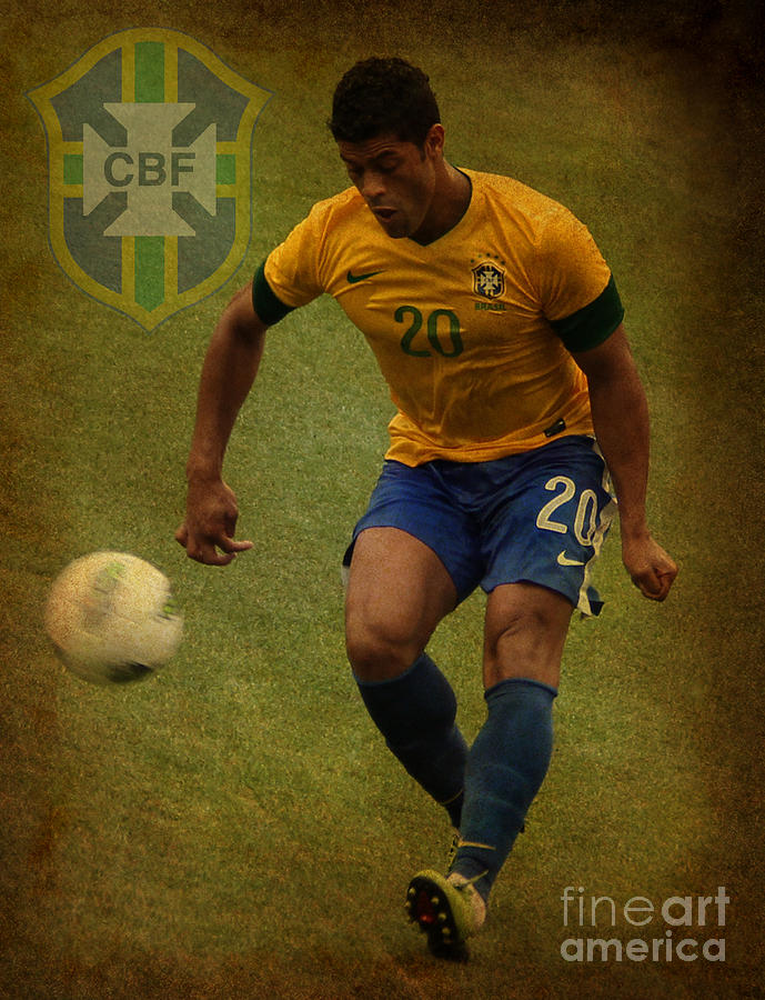 Lionel Messi Photograph - Hulk Givanildo Vieira de Souza III by Lee Dos Santos