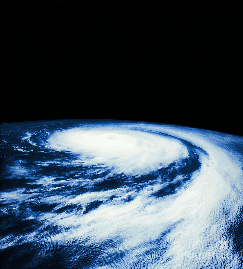 Hurricane Fefa Photograph by Science Source