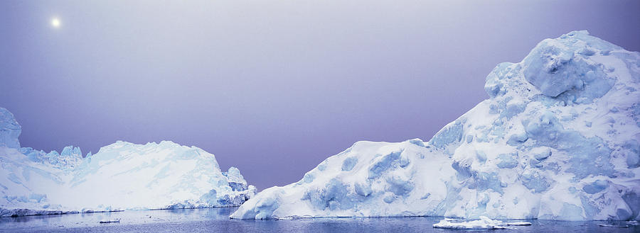 Iceberg by Science Photo Library