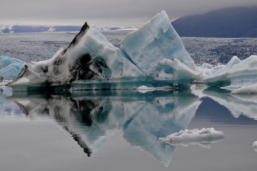 Nature Photograph - Icelandic Reflections by Luca Venturi