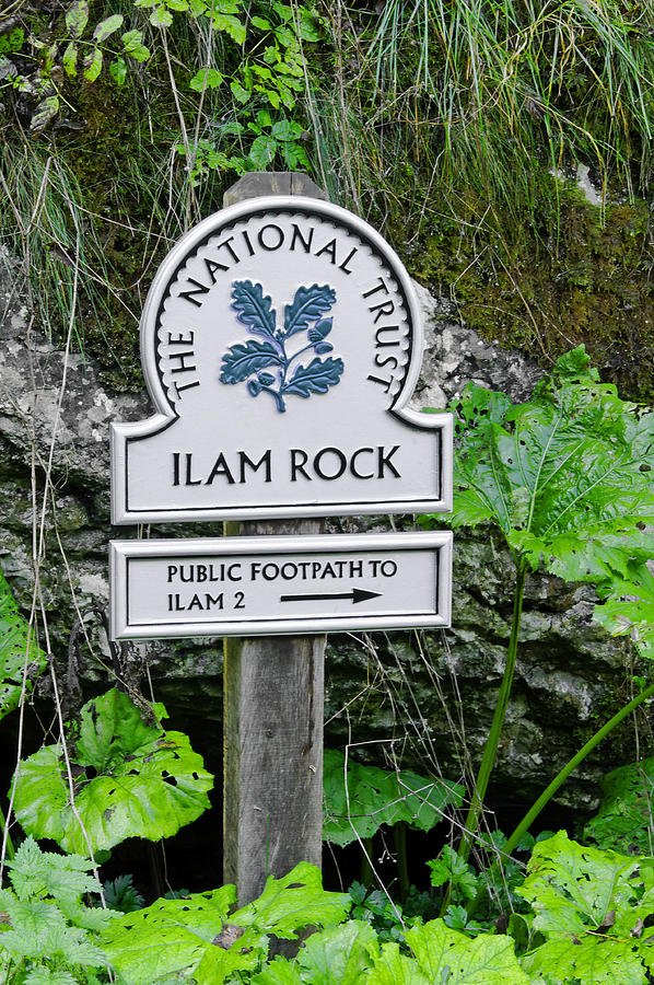 Ilam Rock Sign - Dovedale Photograph by Rod Johnson