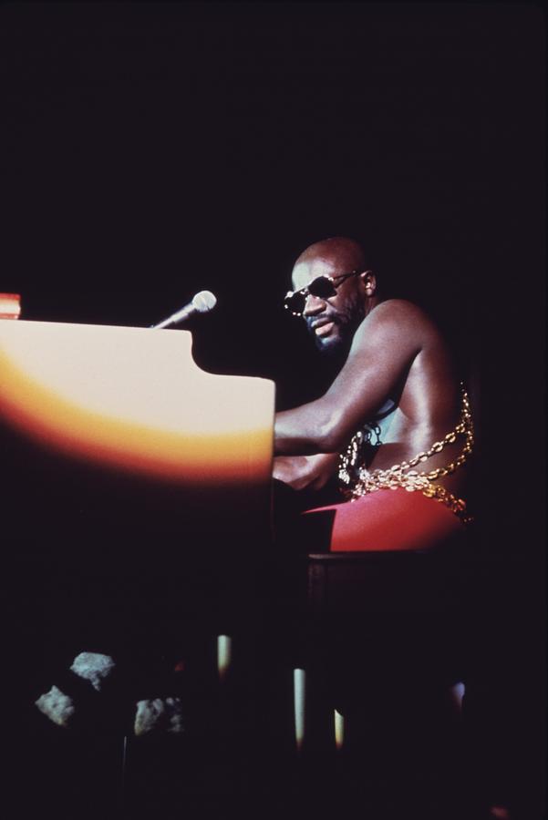 Isaac Hayes Performs In Chicago Photograph by Everett