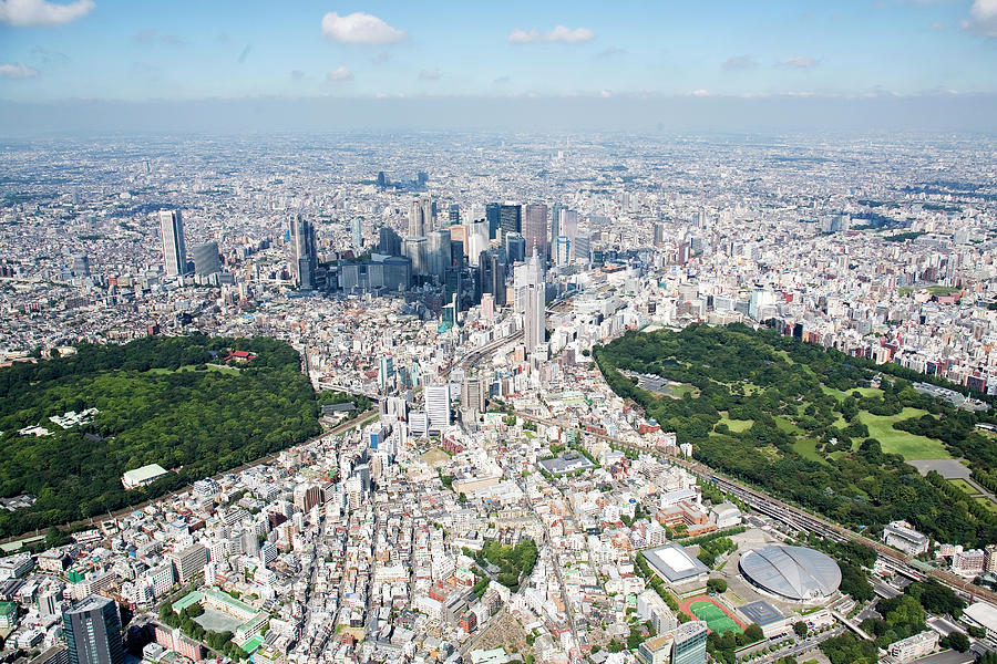 Japan, Tokyo, Shinjuku, Tokyo Metropolitan City Hall In The Center ...