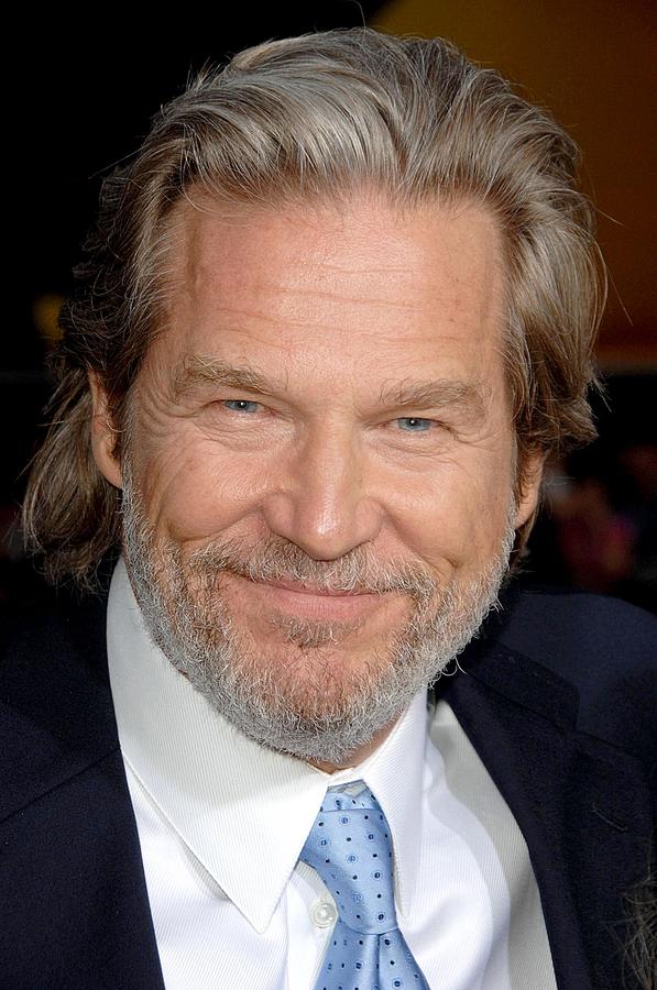 Jeff Bridges Photograph - Jeff Bridges At Arrivals For Premiere by Everett