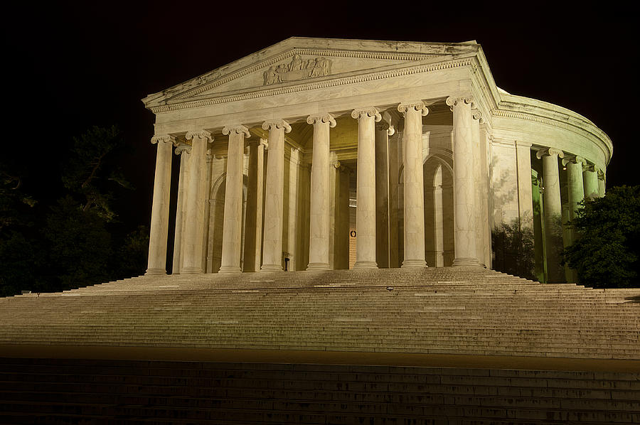 Jefferson Memorial Photograph by Paul Mangold