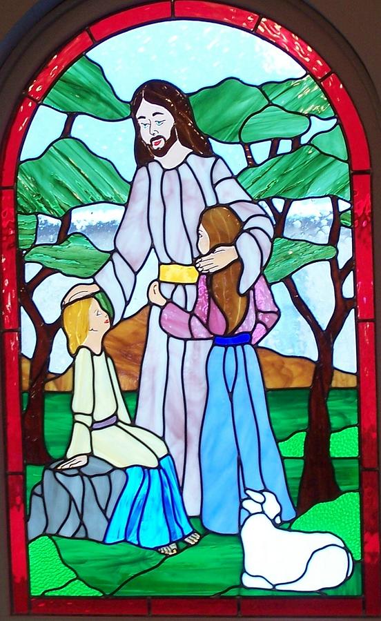 Stained Glass Glass Art - Jesus Blesses the Children by Gladys Espenson