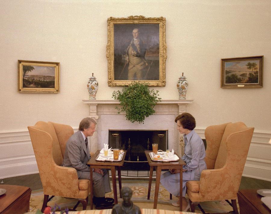 Jimmy Carter And Rosalynn Carter Having Photograph by Everett
