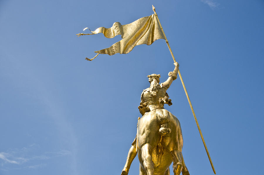 Joan of Arc Statue III Photograph by Ray Laskowitz