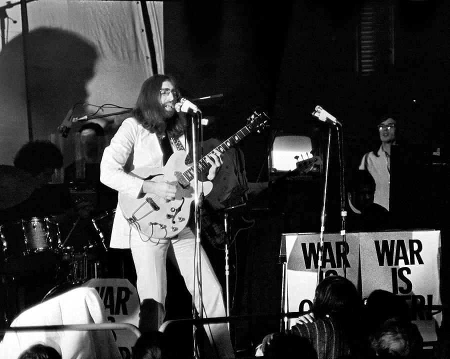 John Lennon War Is Over 1969 Photograph by Chris Walter