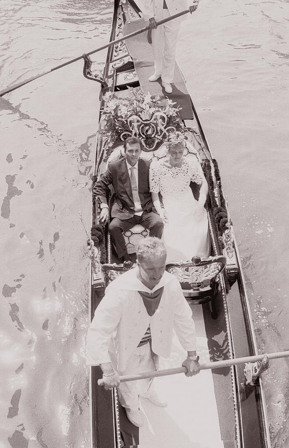 Just Married Couple in Gondola Venice Photograph by Tom Wurl