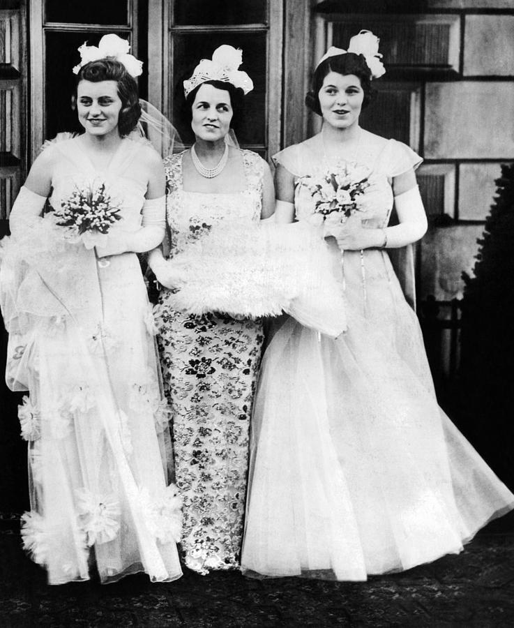 Kathleen, Rose, And Rosemary Kennedy Photograph by Everett