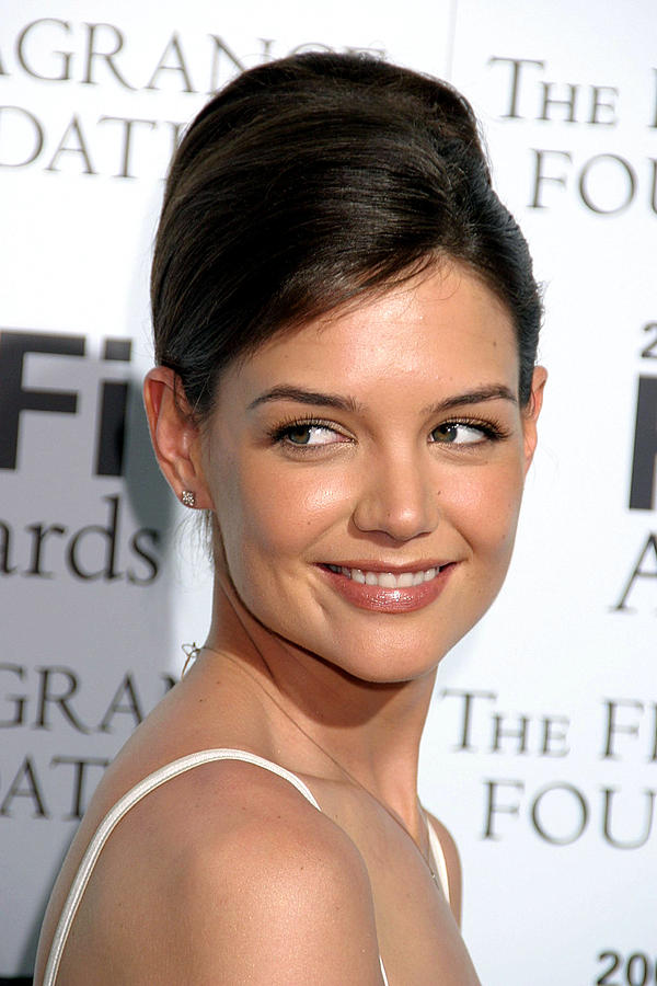 Katie Holmes At Arrivals For 2005 Fifi Photograph by Everett
