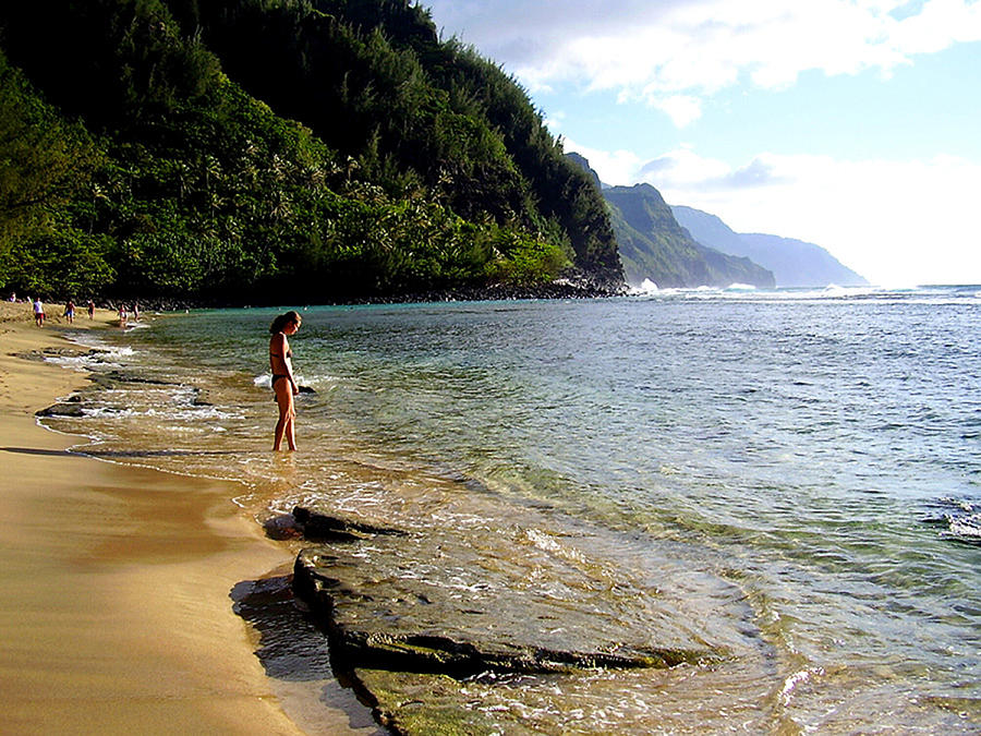 Kee Beach - Kauai Photograph by Michael Kitahara - Fine Art America