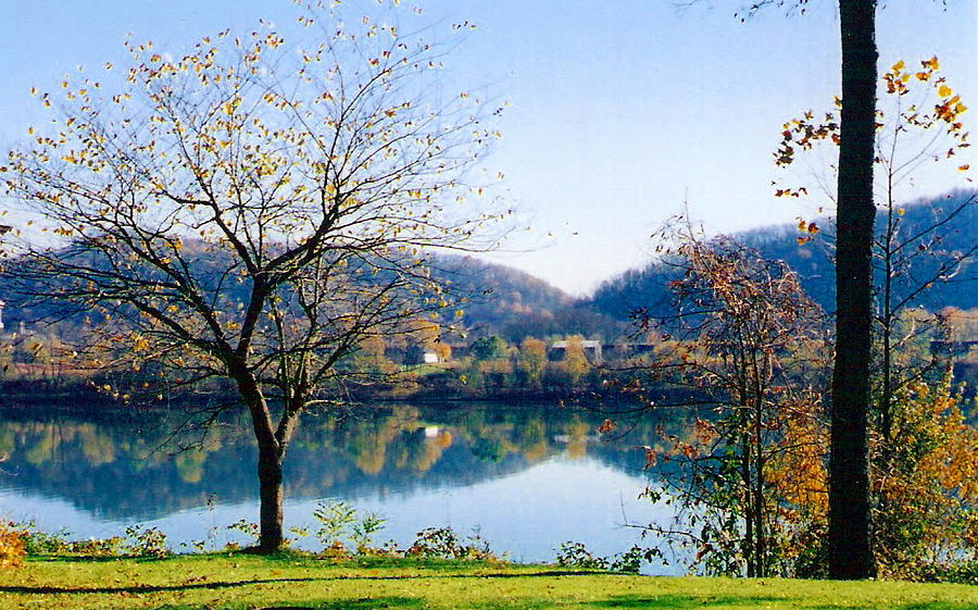 Kentucky Reflections Photograph by Padre Art