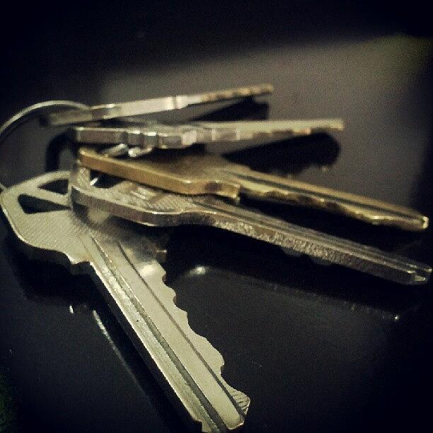Key Photograph - Keys #keys #key #house #earlybird by Jerry Tamez