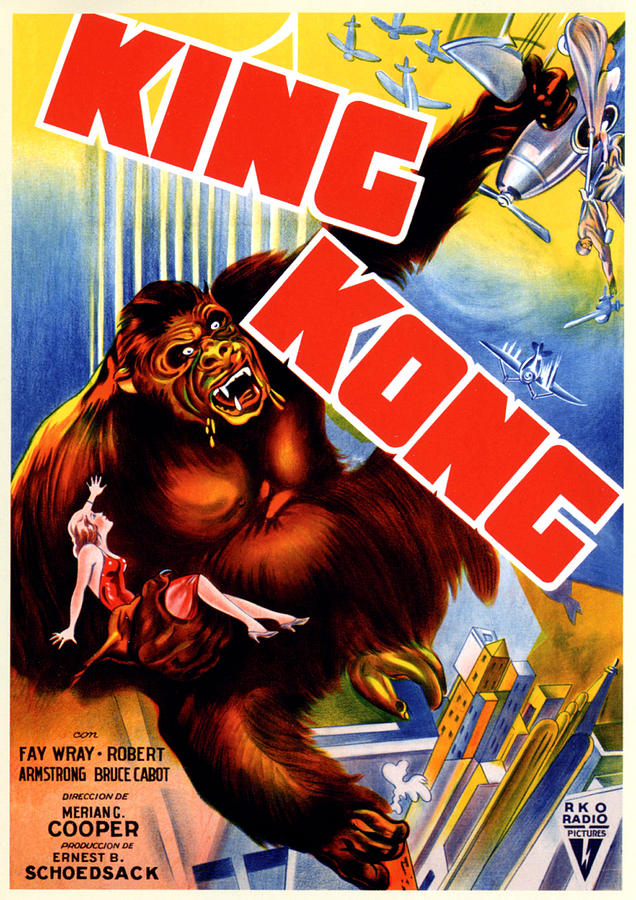 King Kong, King Kong Holding Fay Wray Photograph by Everett | Fine Art ...