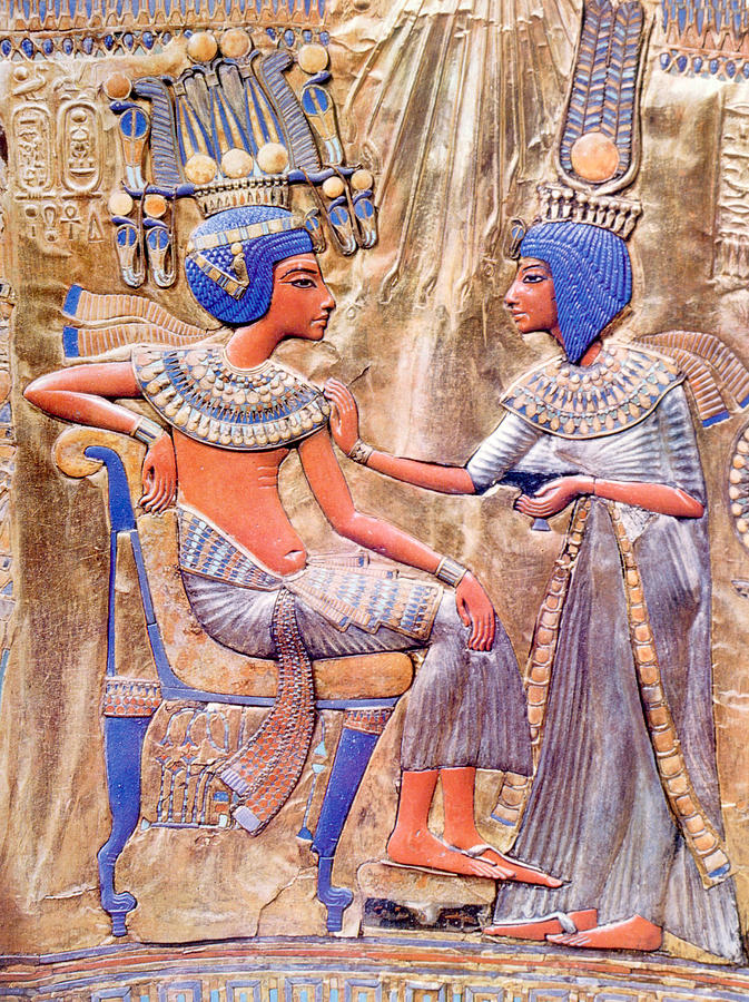 King Tutankhamen With His Wife Sister Photograph By Everett
