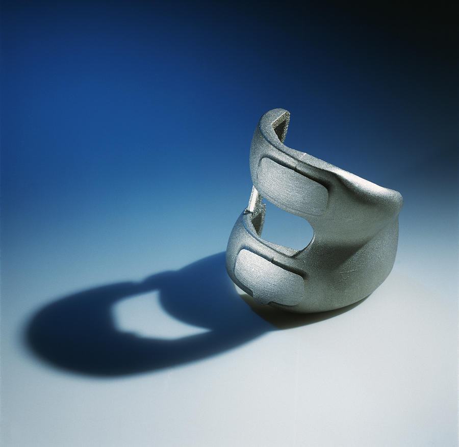 Still Life Photograph - Knee Replacement by Tek Image