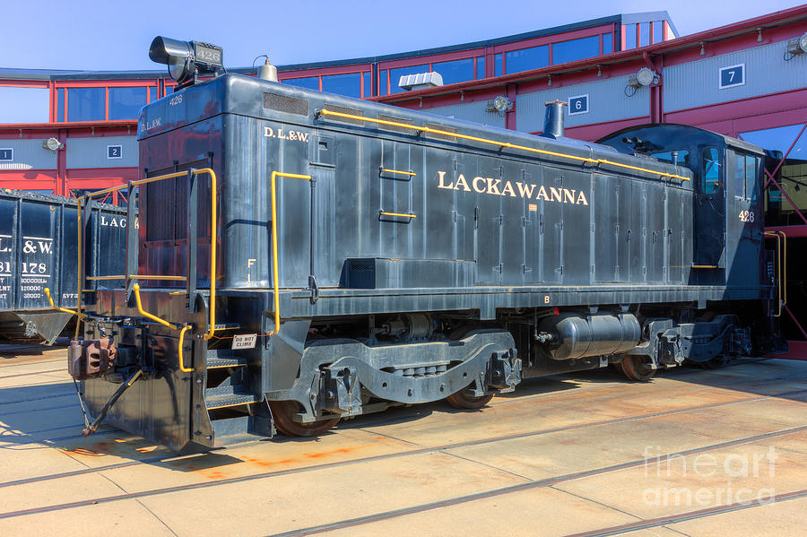 Lackawanna Locomotive 426 Photograph by Clarence Holmes