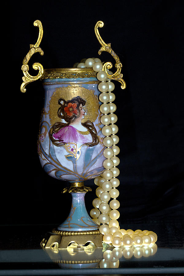 Lady Vase And Pearls Photograph by Phyllis Denton