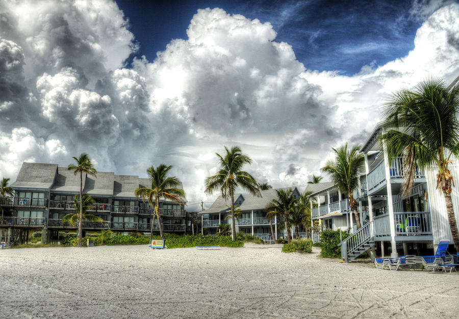 Landscape Photograph - Lahaina Resort in Fort Myers Beach by Vicki Jauron